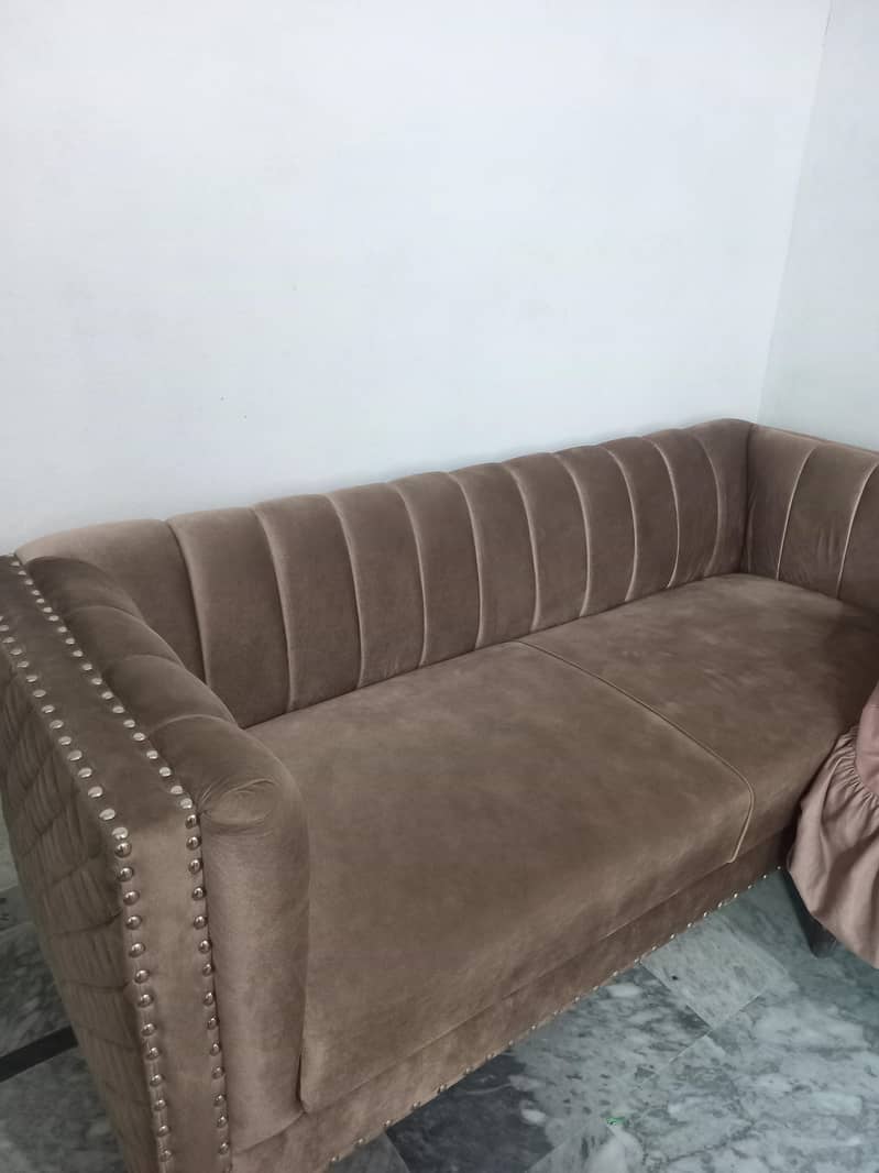 sofa 5 seater 0