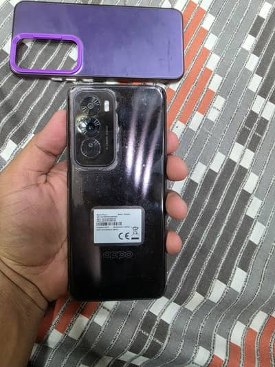 OPPO Reno12