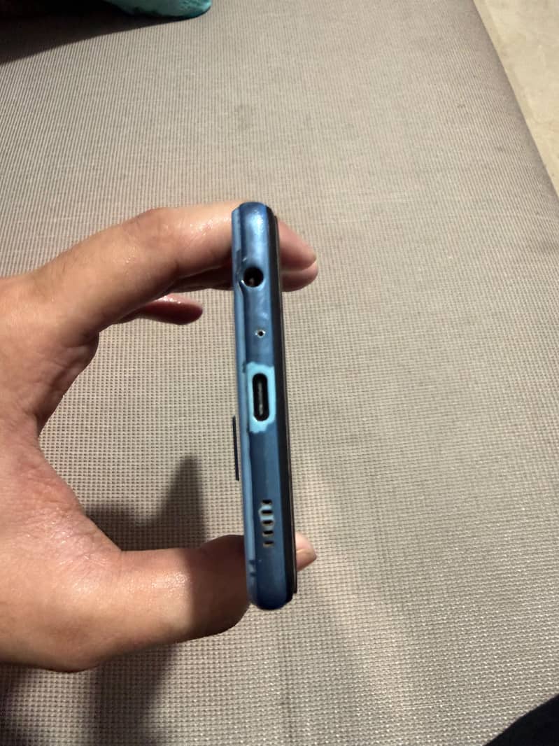 Samsung Mobile A72 3