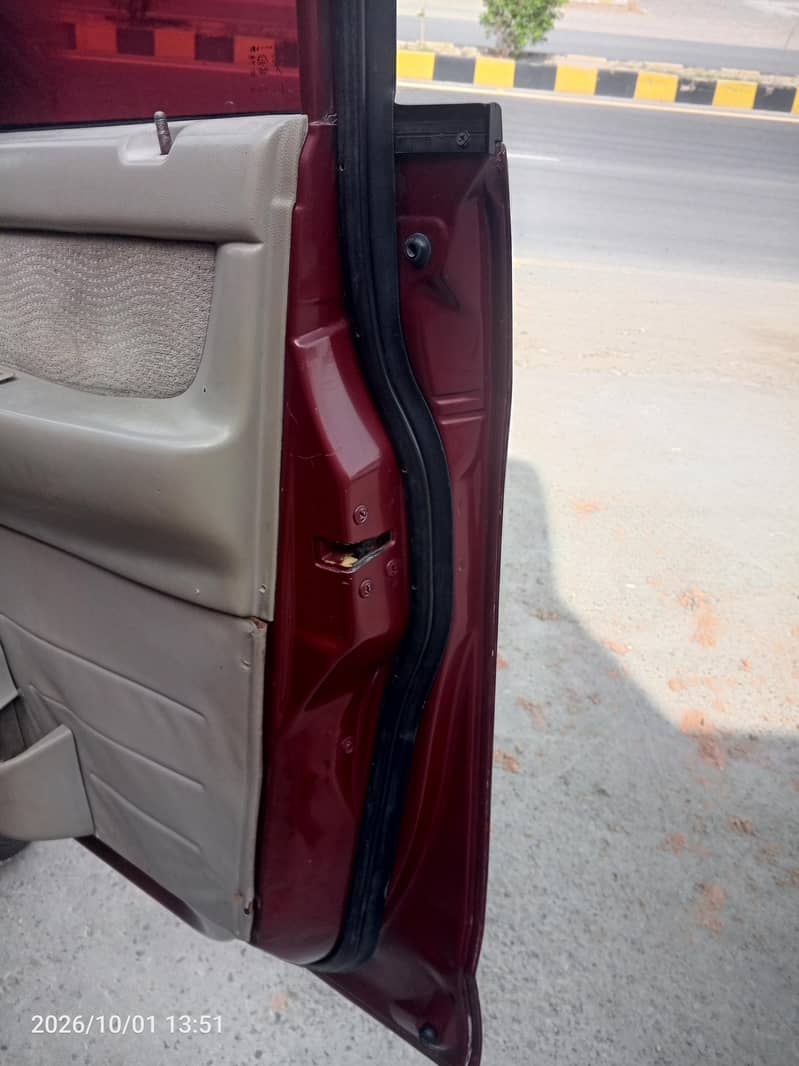 Suzuki APV 2007 8