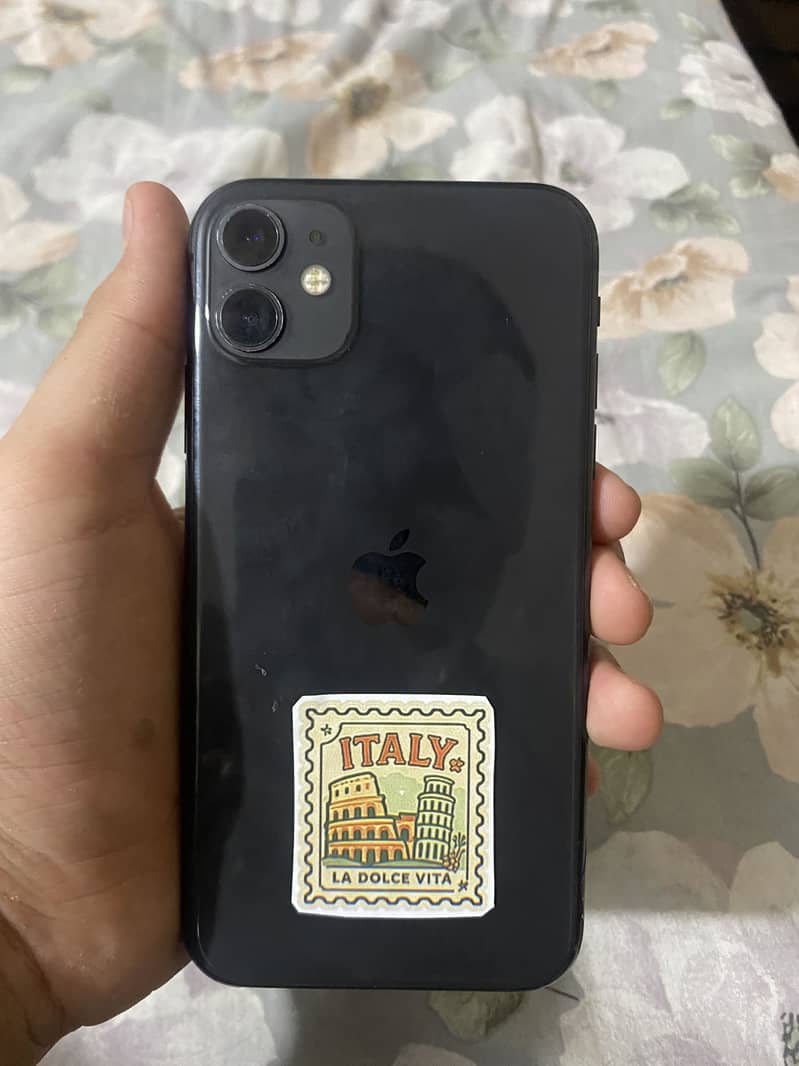 Apple iPhone 11 3