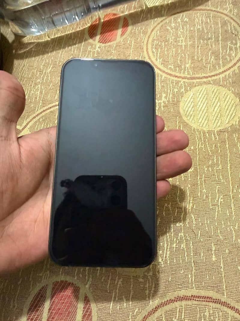 Apple iPhone 13 Pro 2