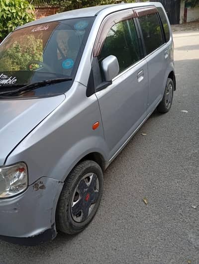 Nissan Otti 2011