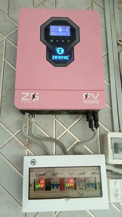 4.5 KW Inverter with solar plates
