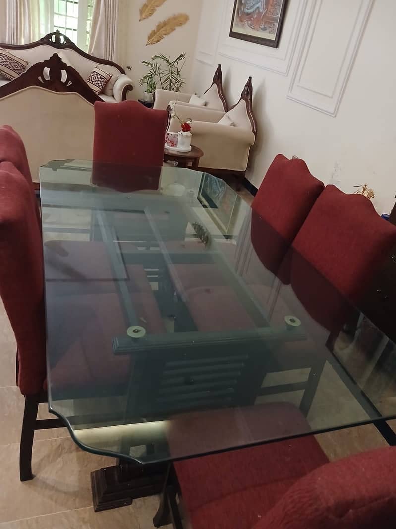 Dinning chairs and table 0