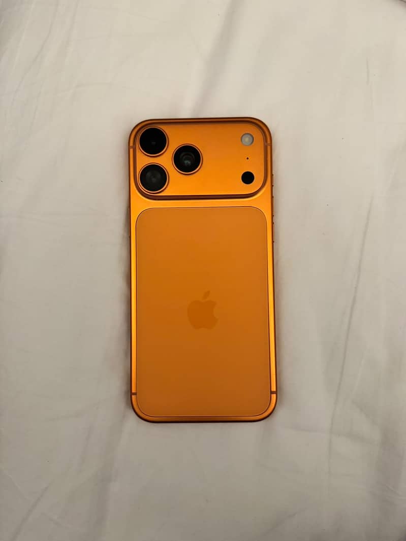Apple iPhone 17 Pro Max 0