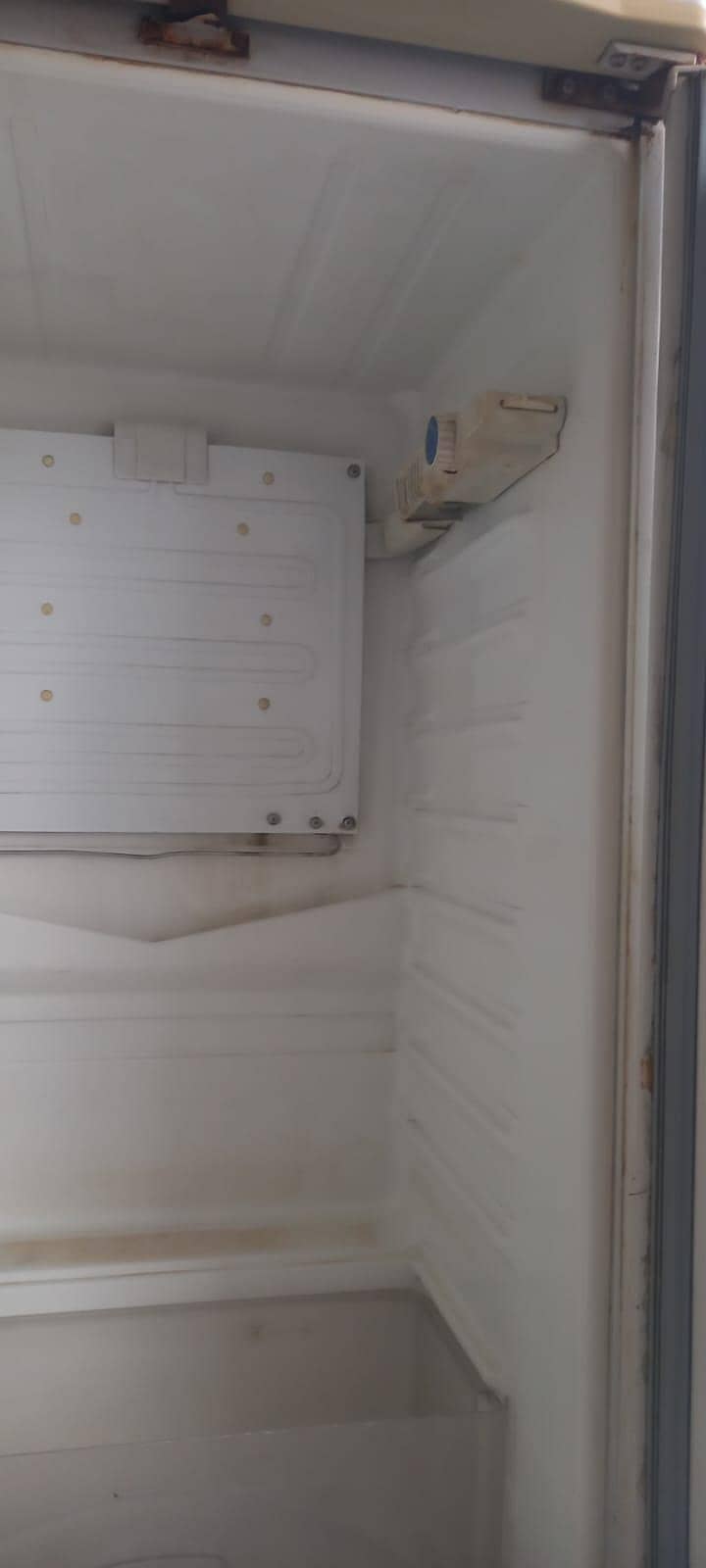 Dawlance Refrigerator 3