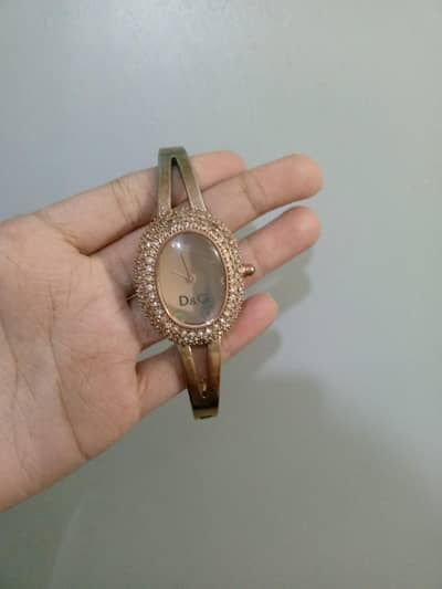 dolce gabbana ladies vintage rose gold watch