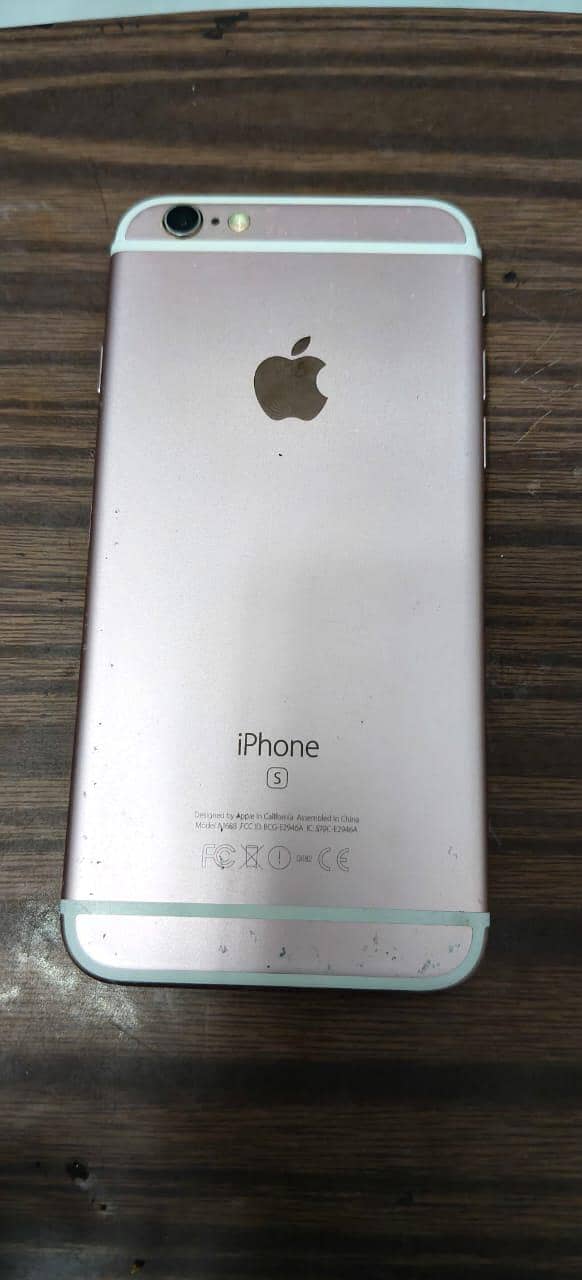 Apple iPhone 6S 1
