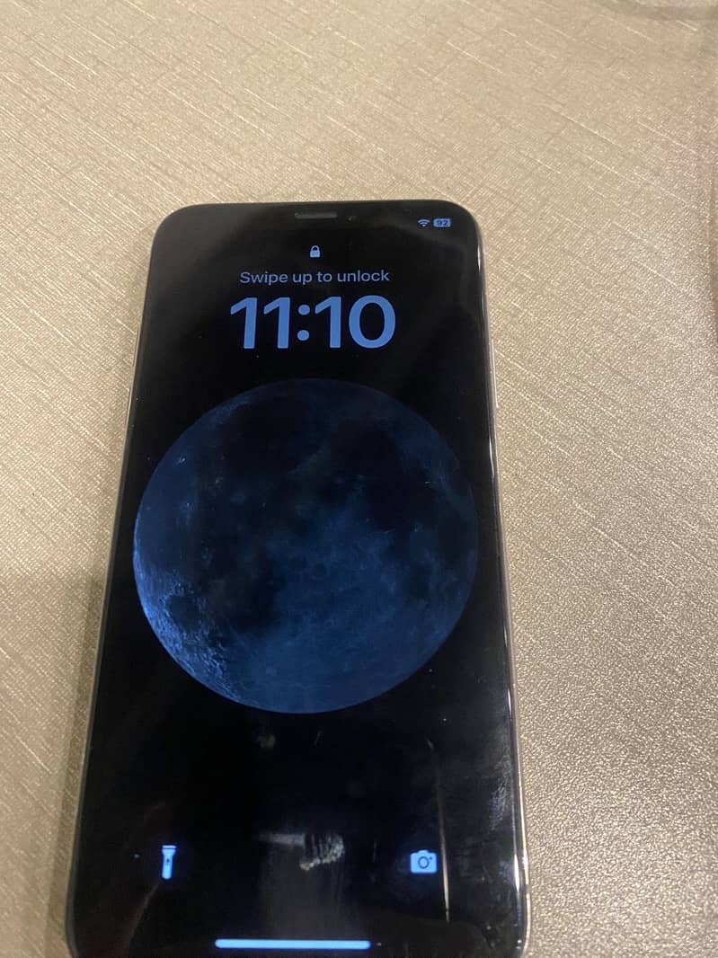 Apple iPhone X 0