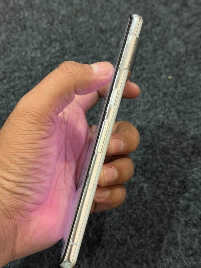 Google Pixel 7 Pro 4
