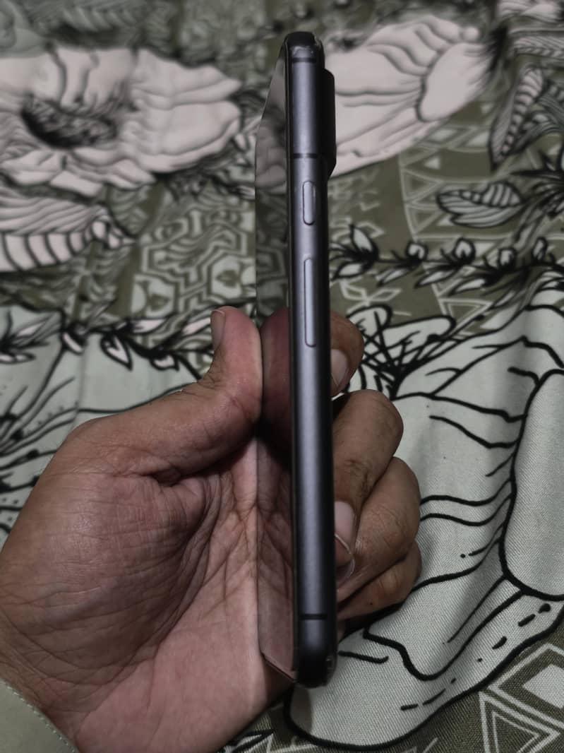 Google pixel 8 PTA Approved 4