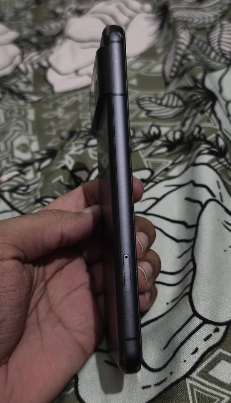Google pixel 8 PTA Approved 6