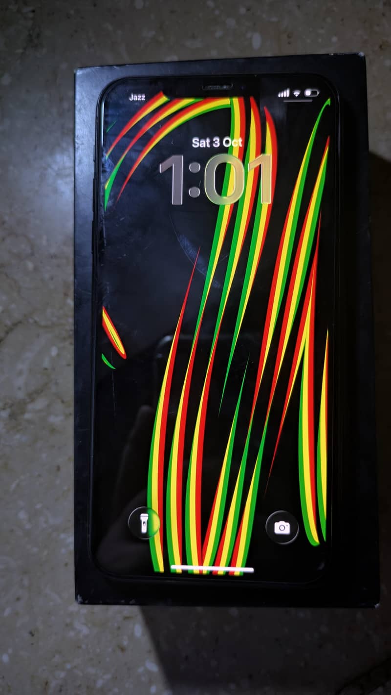 Apple iPhone 11 Pro Max 8