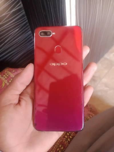 OPPO F9