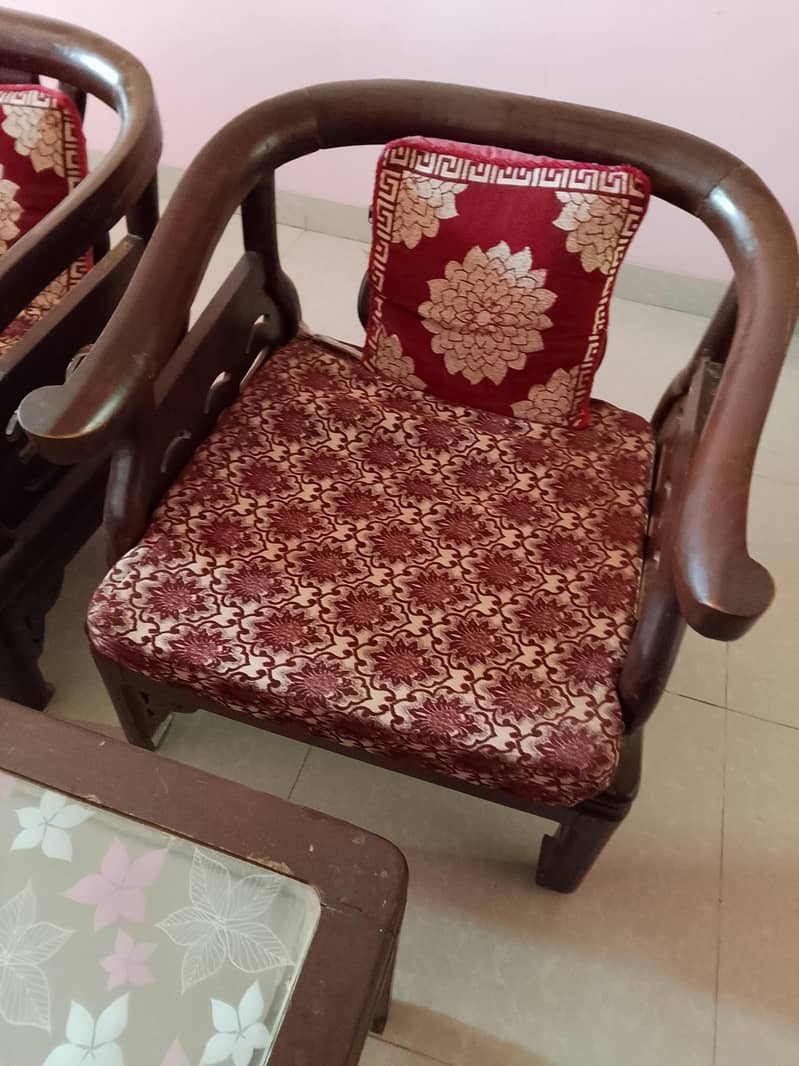 5 seater sofa set with table 5
