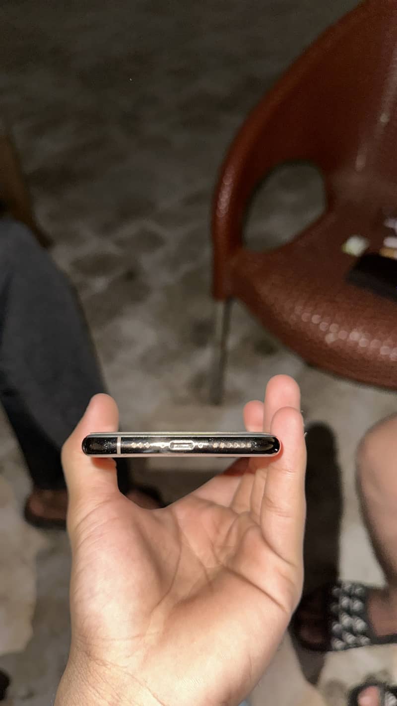 Apple iPhone XS 2