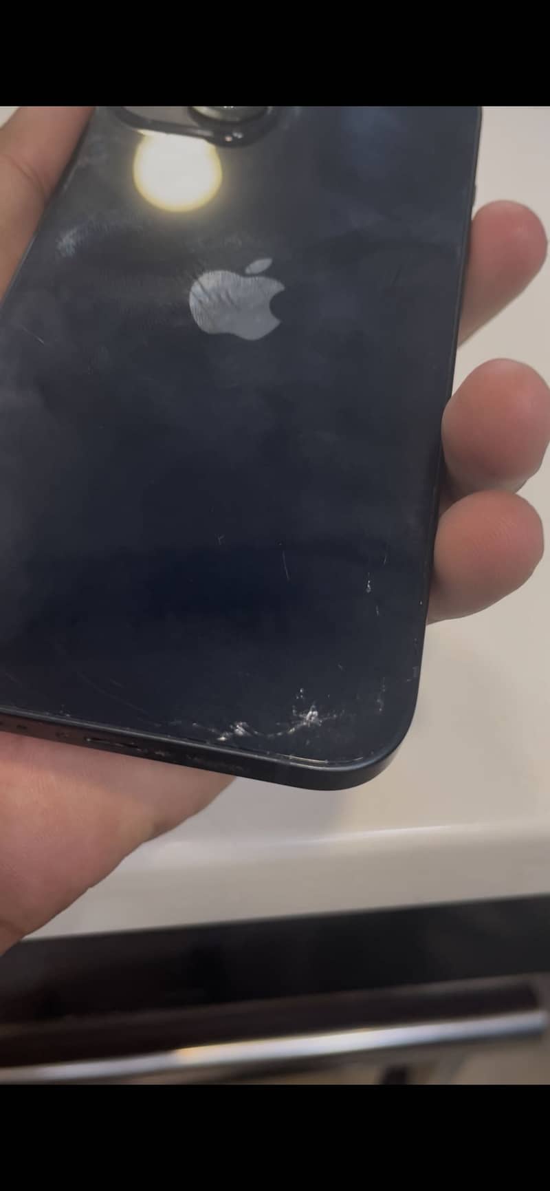 Apple iPhone 13 0