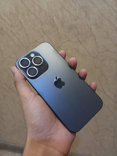 I PHONES 15 PRO 10/9.5 CONDITION PANNEL CHANGE