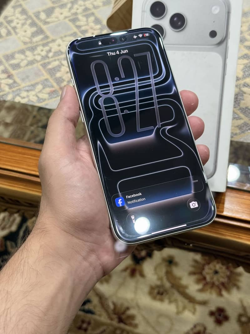 Apple iPhone 17 Pro Max 8