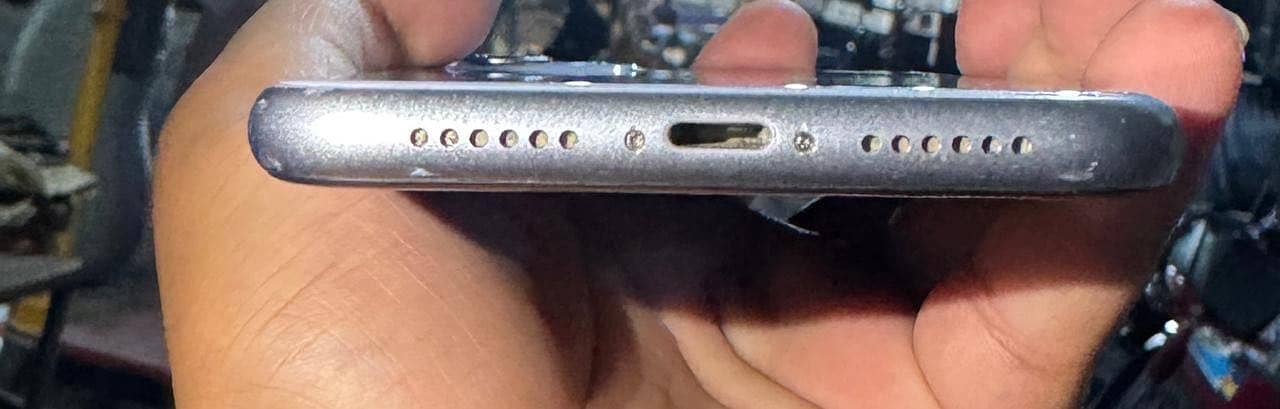 Apple iPhone 11 1