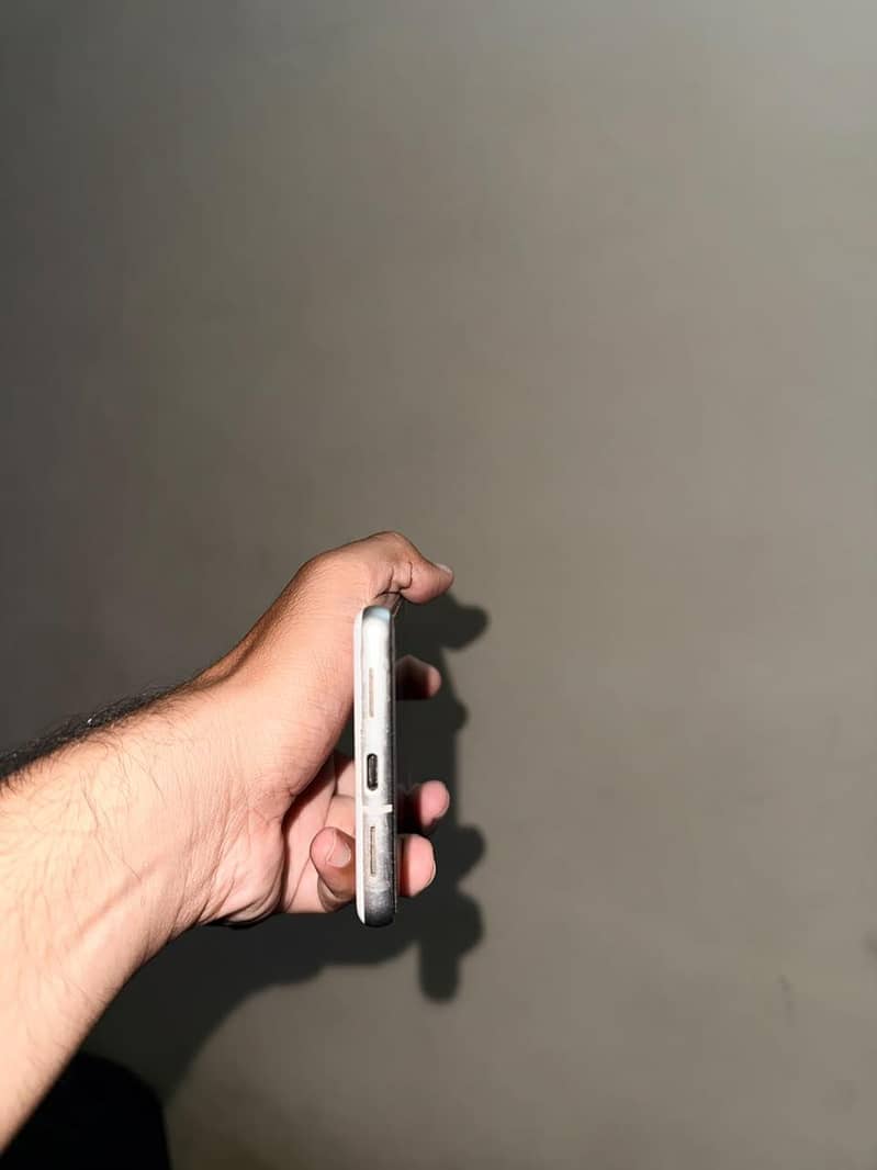 Google Pixel 7 6
