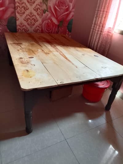 wooden takhat