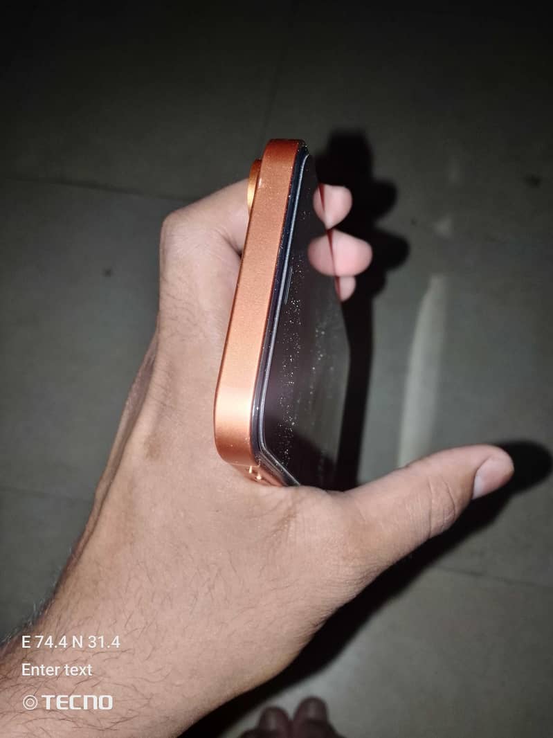 Apple iPhone XR 4