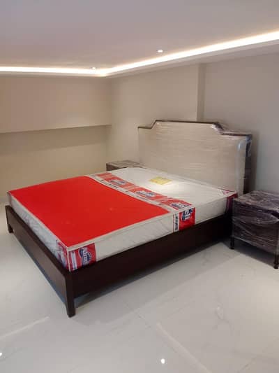 solte tele bed 2 sealed Table