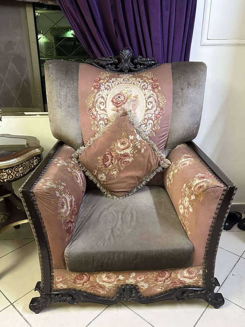 7 seater sofa set 0
