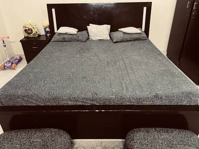 Bed Room Set Bed/Dressing/Side tables/ Dividers/ Wardrobes