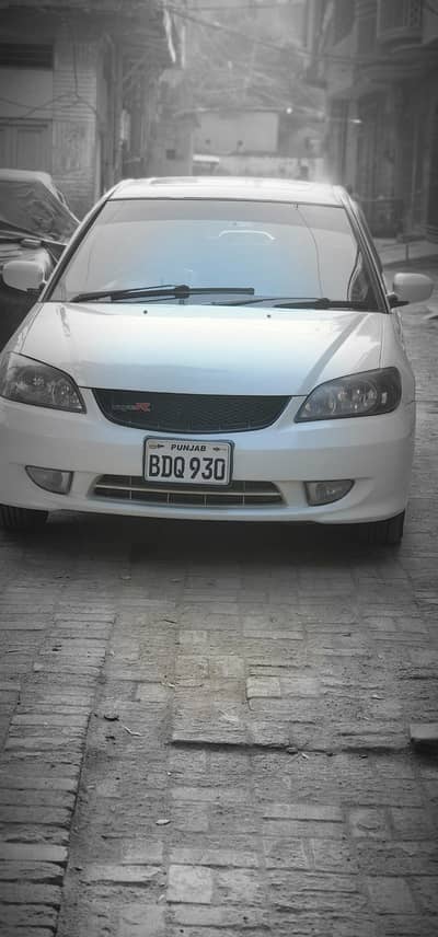 Honda Civic Oriel 2004