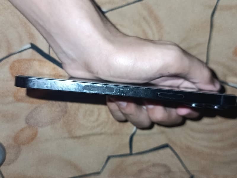 Apple iPhone 12 Pro Max 2