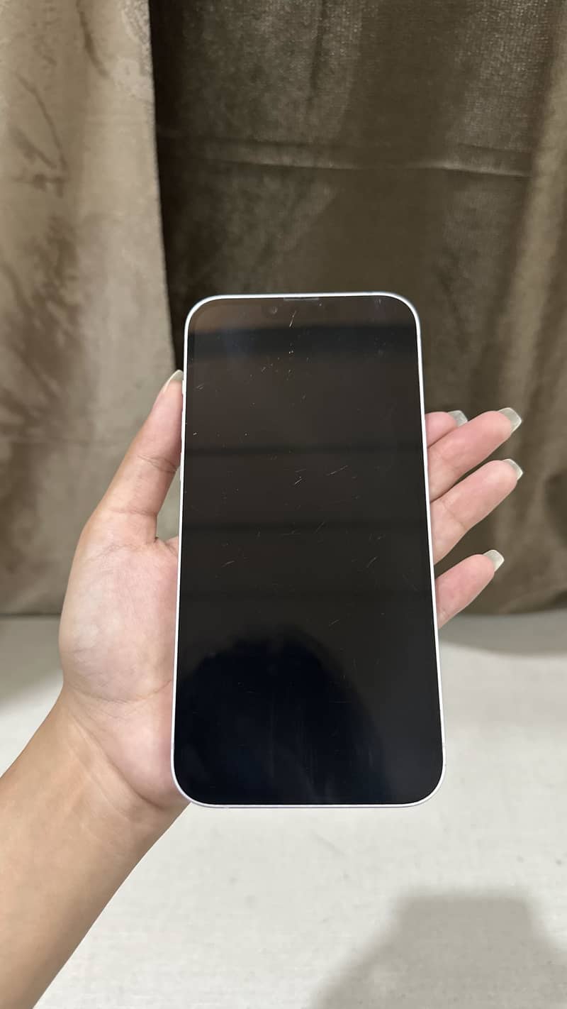 Apple iPhone 14 plus 3