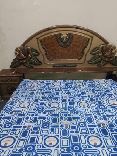 BED SET WITH MATTRESS