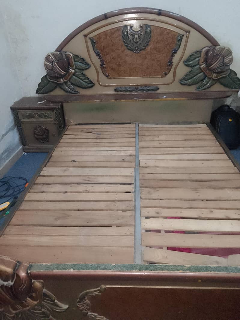 BED SET WITH MATTRESS 5