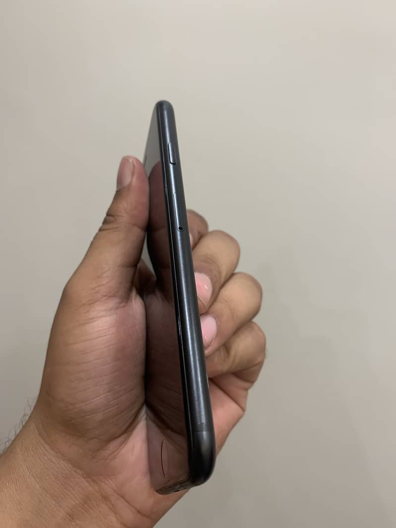 Apple iPhone SE 2