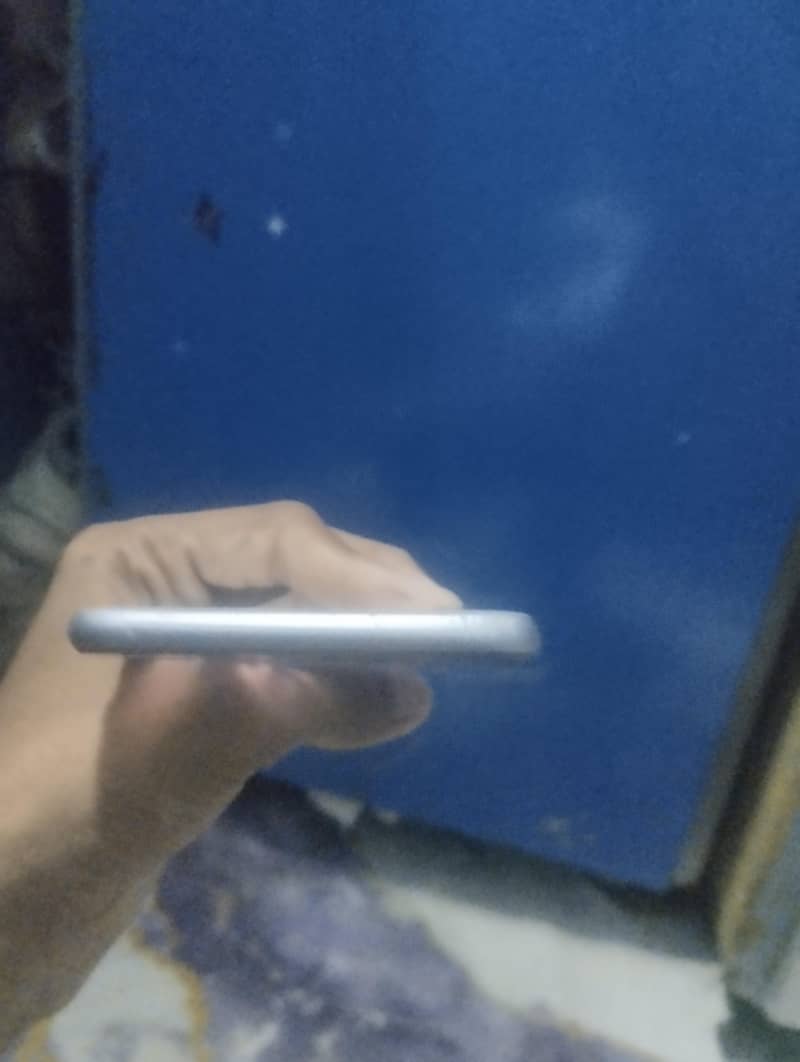 Apple iPhone 6S Plus 1