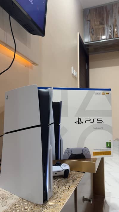 PS5 Slim 1 TB Under Warranty Box & Accessories