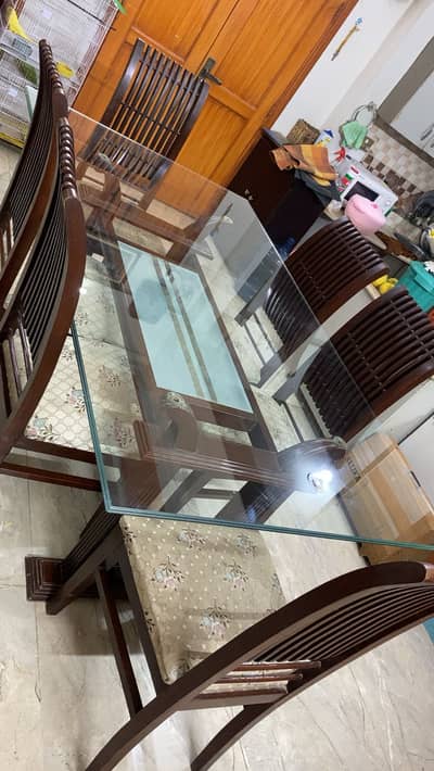 Dinning Table with 6 chairs