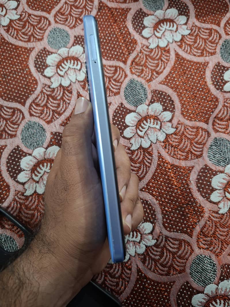 OPPO A17 1