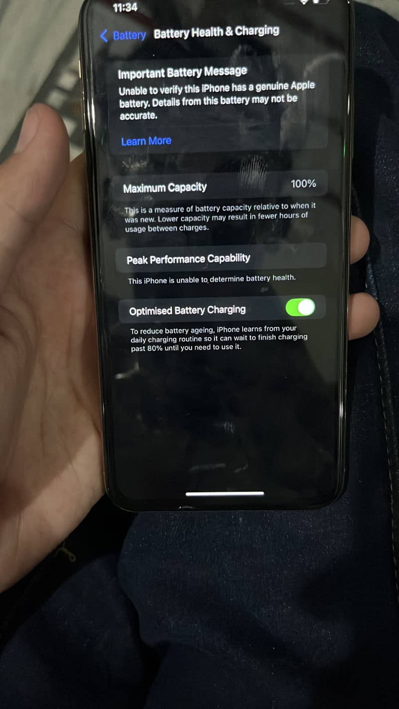 Apple iPhone XS Max 3