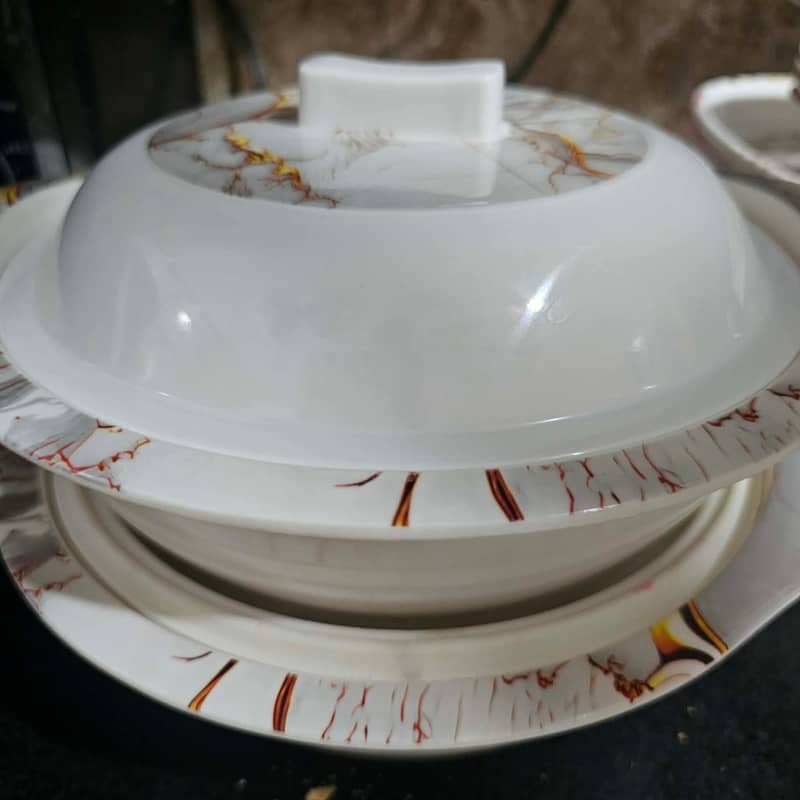 Dinner set 4