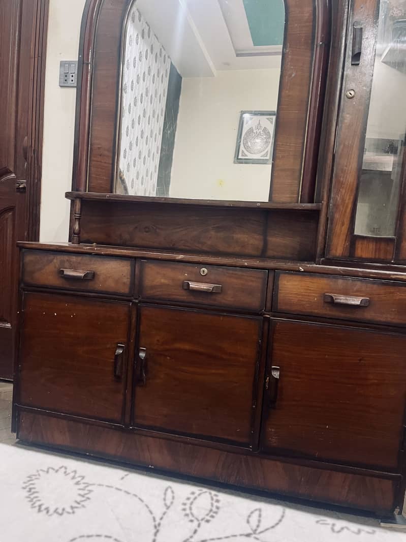 Dressing table 2
