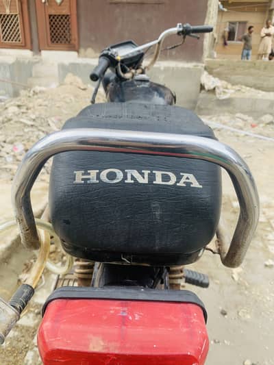 Honda CD70 2021 for sale Urgent 10/8 body condition engine ok