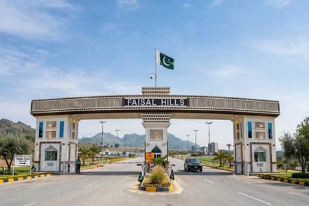 Urgent! Investor Rate Second-To-Corner Plot 7220 C-Block Faisal Hills
