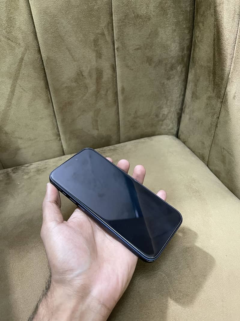 Apple iPhone 17 Pro Max 1