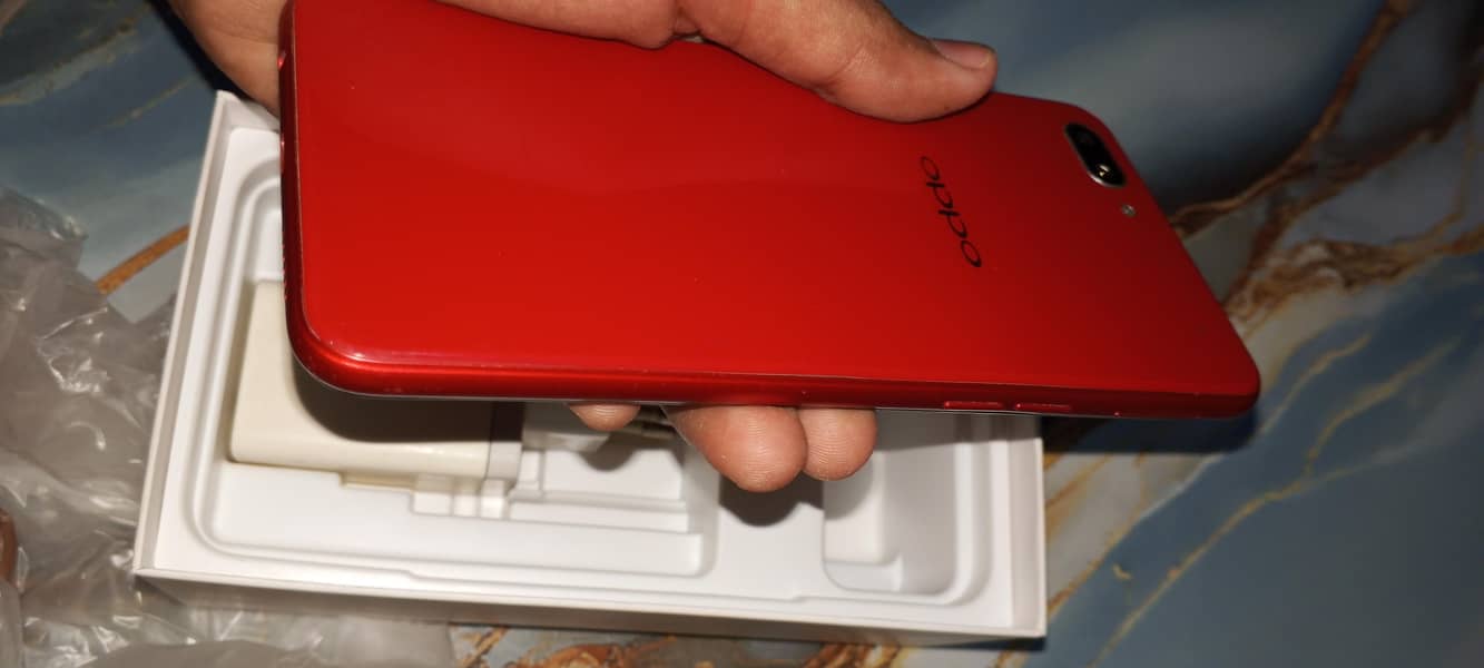 OPPO A3s 6
