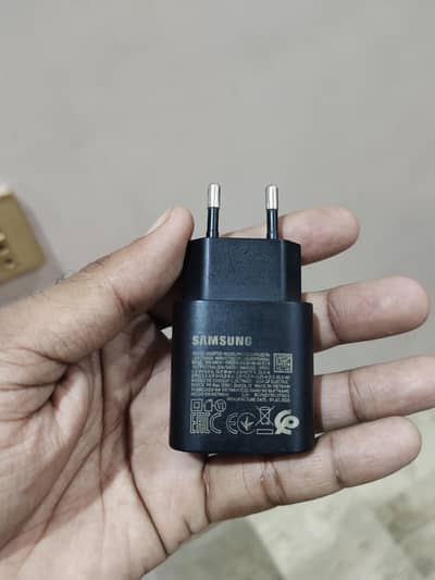 Samsung 25W Super Fast Charger