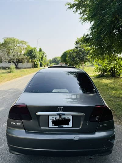 Honda Civic Oriel 2004